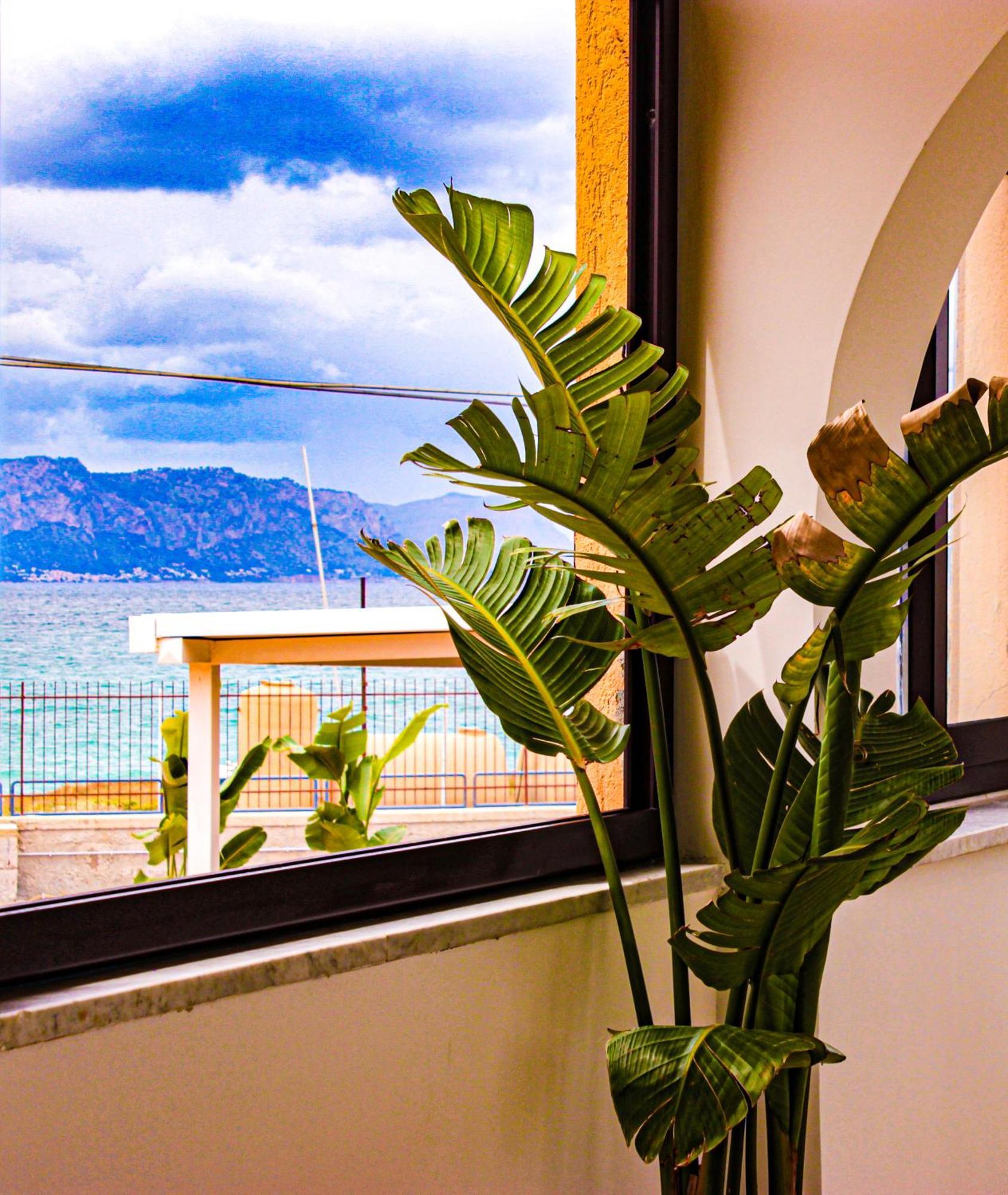 Holiday home Oltremare N37 Casa Al Mare E Giardino