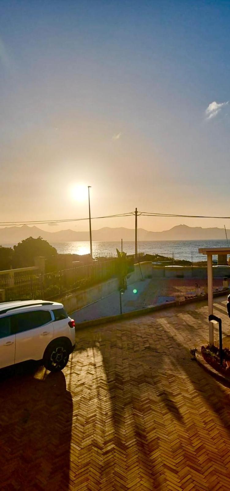 Oltremare N37 Casa Al Mare E Giardino Holiday home *